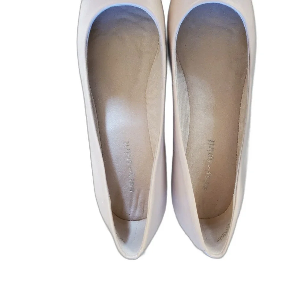 Easy Spirit Pointed Mini Wedge Pumps Nude Comfort Career Office 5.5 EUC